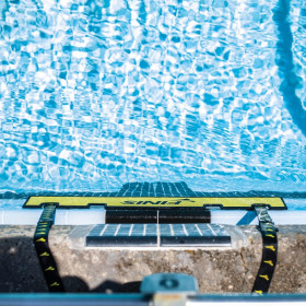 FINIS BACKSTROKE START WEDGE - FINIS Backstroke Start Wedge – Système pour travailler départs de natation en Dos