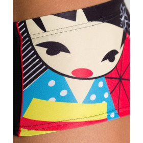 Arena CRAZY KOKESHI - Low Waist Short - Black Red - Boxer Natation Homme