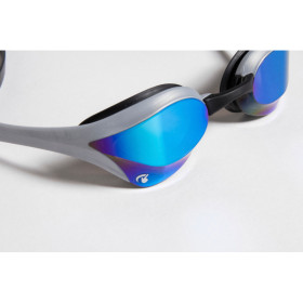 ARENA Cobra Ultra Swipe Mirror - Blue Silver - Collection Bishamon - Lunettes Natation