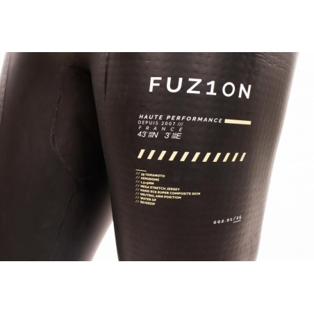 ZEROD FUZION BLACK GOLD Homme - Combinaison Triathlon | Les4Nages ZEROD FUZION BLACK GOLD Homme - Combinaison Triathlon | Les4Nages