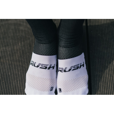 RUSH Med SOCKS BLACK - WHITE - Socquettes Cyclisme, Triathlon | Les4Nages
