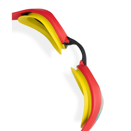 ARENA Cobra Ultra Swipe Mirror - GOLD RED - Lunettes Natation Jaune et Blanche | Les4Nages