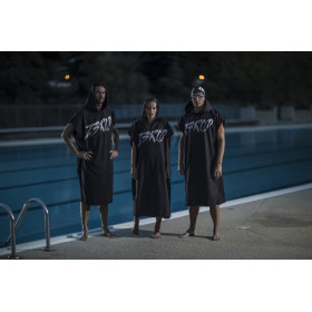 Poncho ZEROD Transition Towel Armada Black - Peignoir microfibre sortie de l'eau